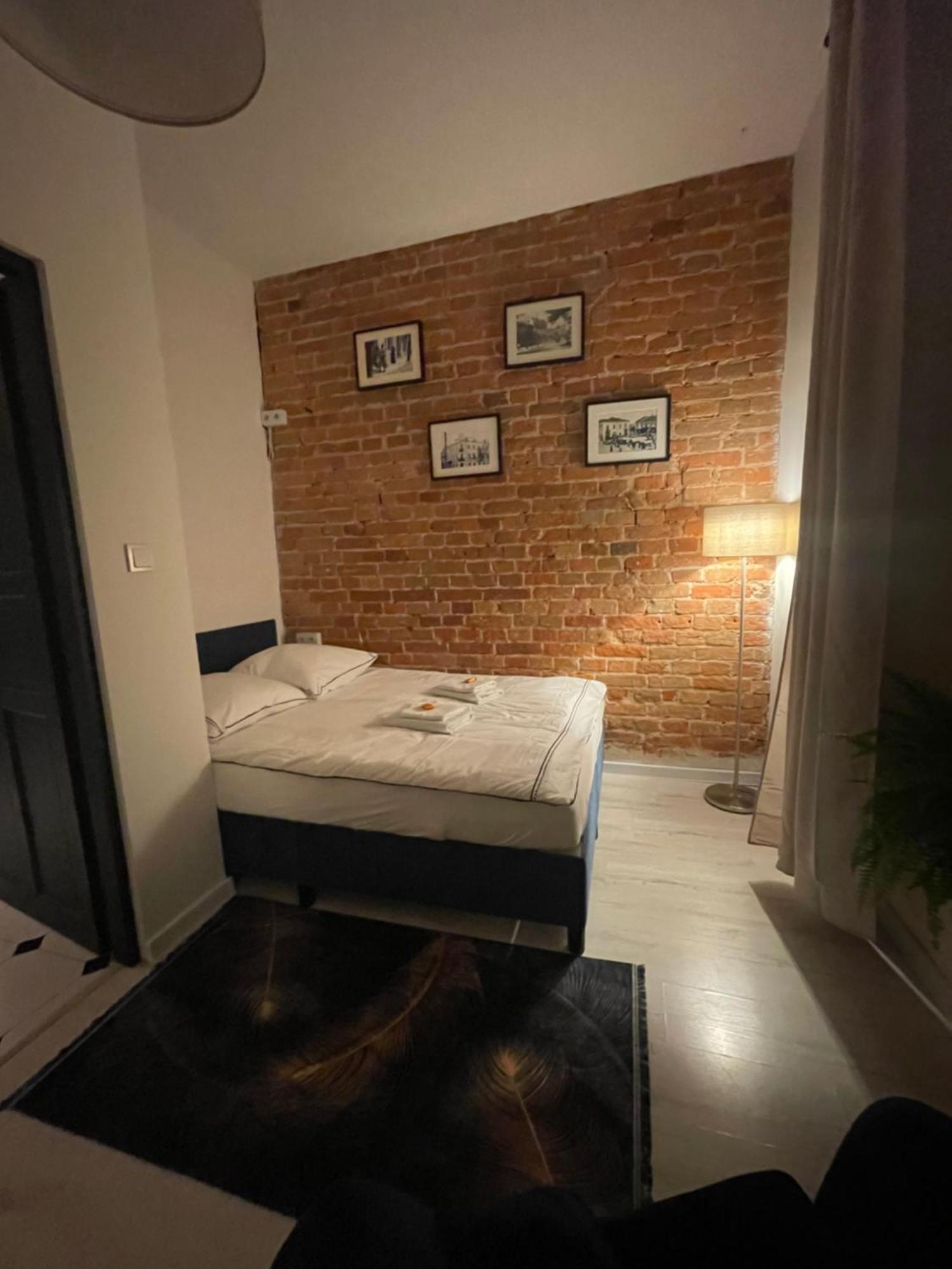 Apartamenty Luczkowskiego Z Widokiem Na Studnie 3 Chełm Zewnętrze zdjęcie